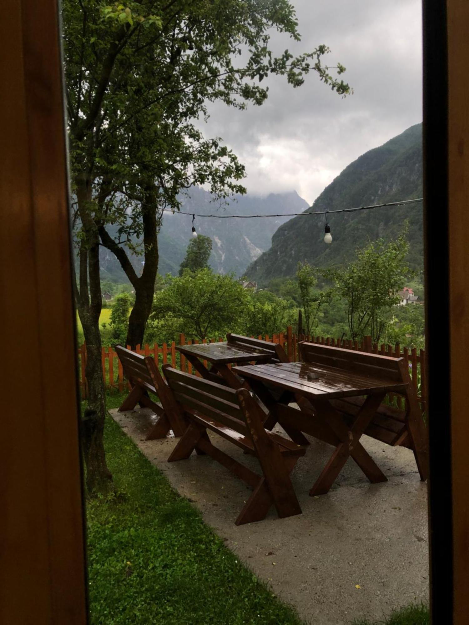 Bed and Breakfast Bujtina Pllumi Тети Экстерьер фото